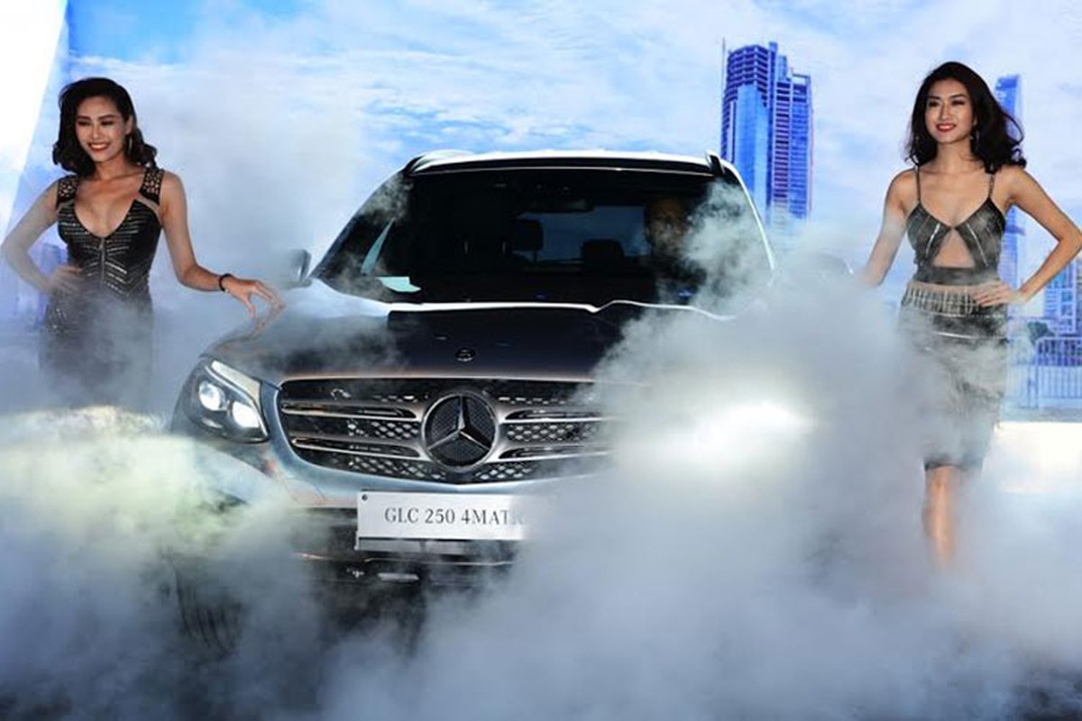 Mercedes GLC 250 gia hon 1,7 ty tai VN co gi 